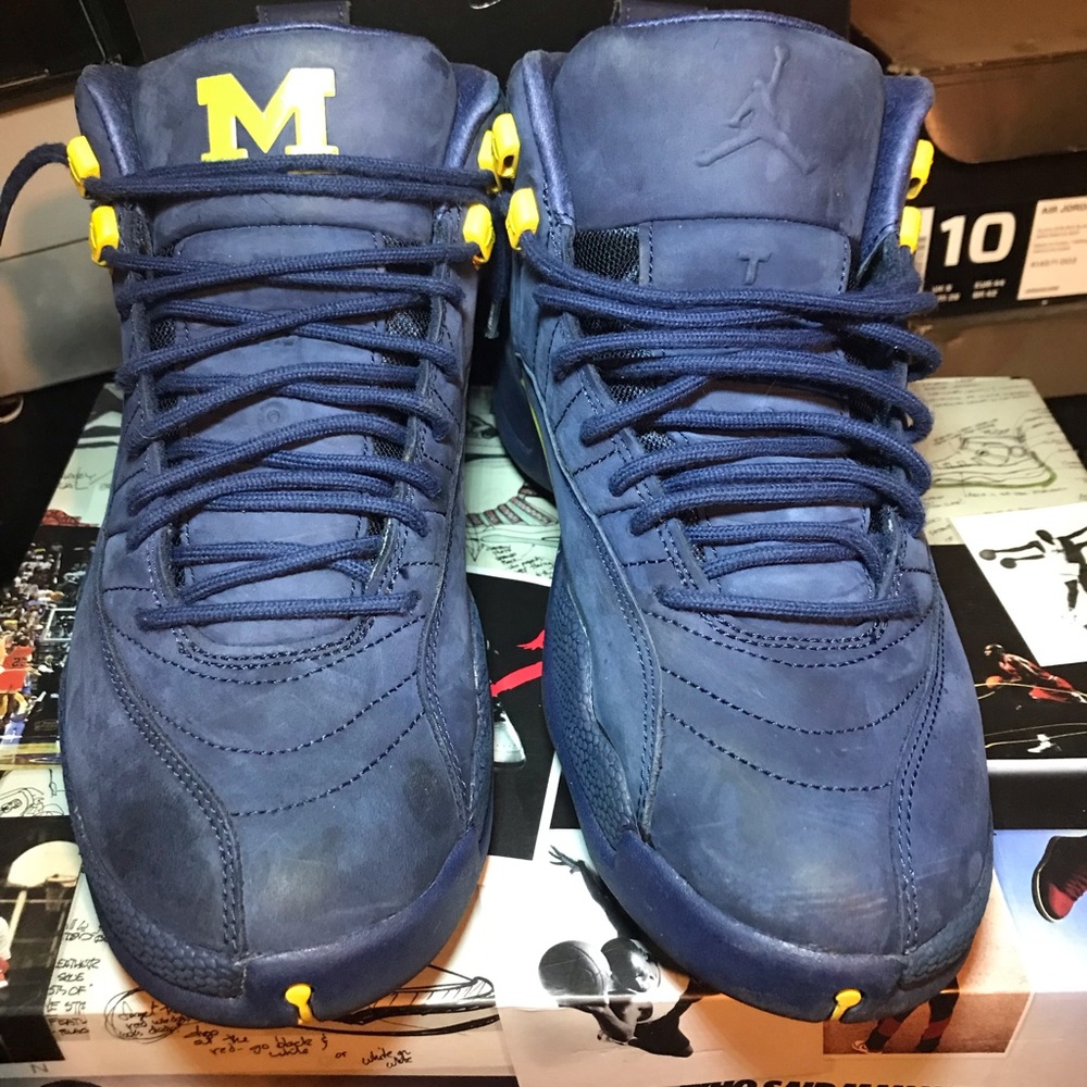 Michigan Jordan 12s sz1 10.5.